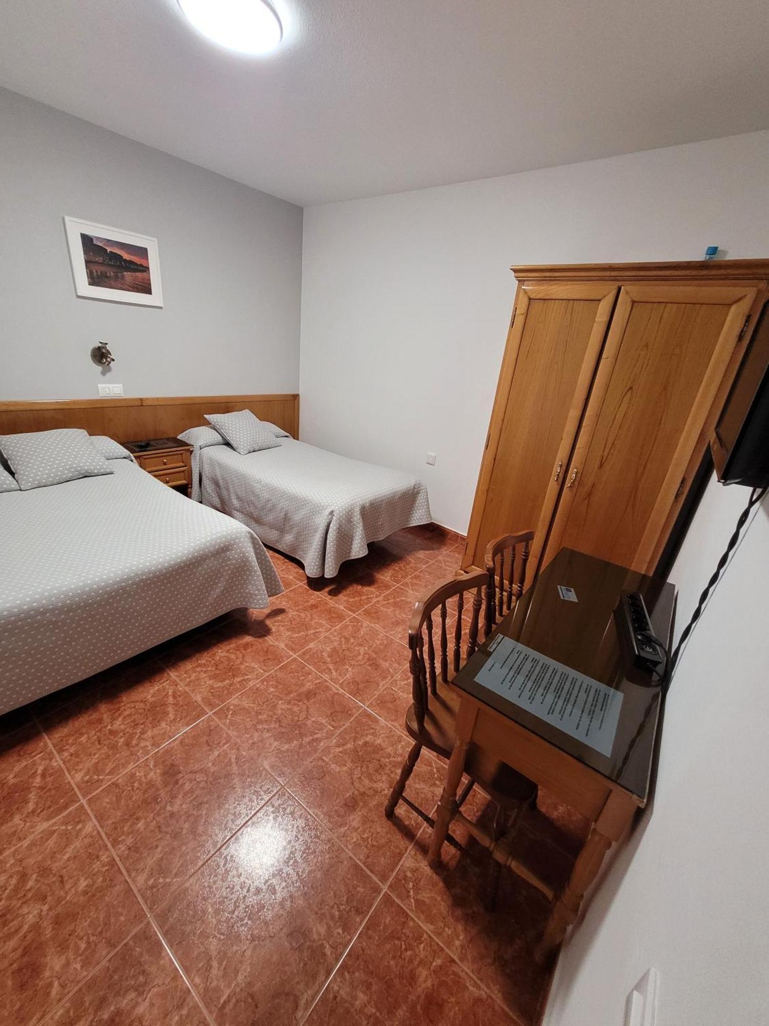 Hostal San Felix Хихон Экстерьер фото