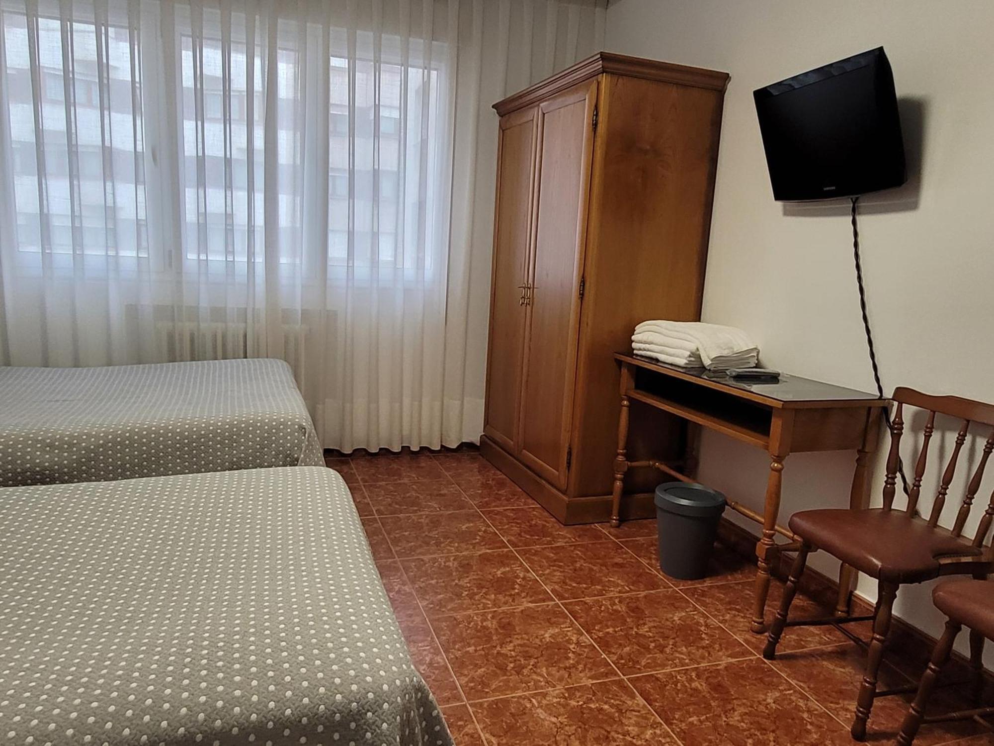 Hostal San Felix Хихон Экстерьер фото