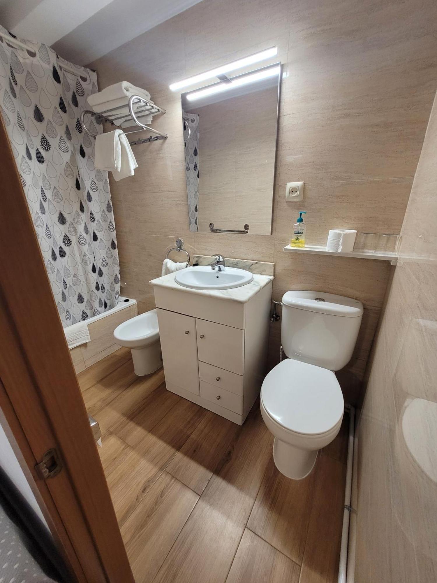 Hostal San Felix Хихон Экстерьер фото