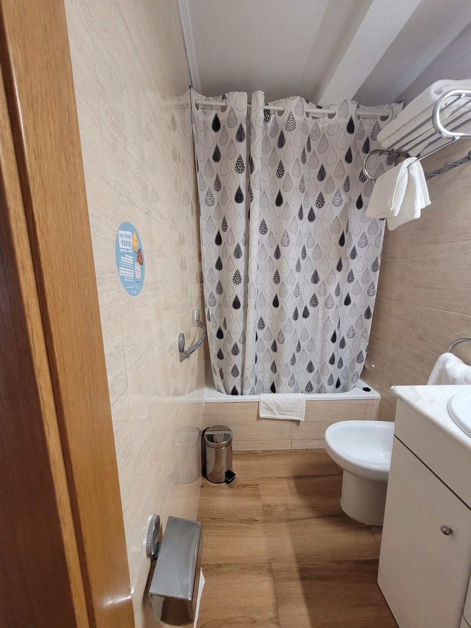Hostal San Felix Хихон Экстерьер фото